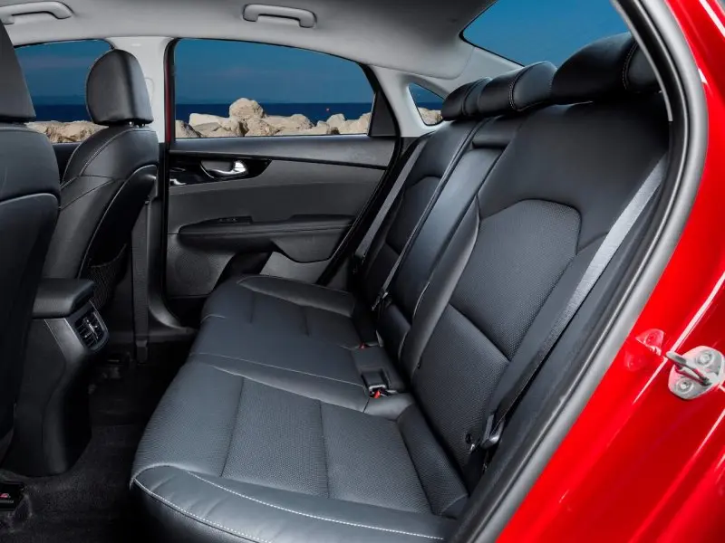 Thư viện hình ảnh xe Kia Cerato mới nhất 12