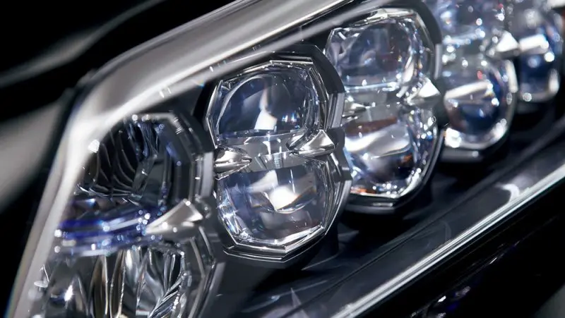 Hình ảnh xe Honda Legend phiên bản mới 7