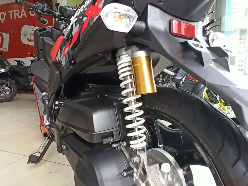 Ảnh chi tiết Yamaha XRide 125 10