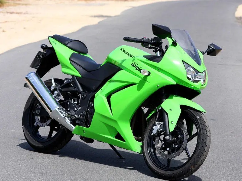 Kawasaki Ninja 250 11