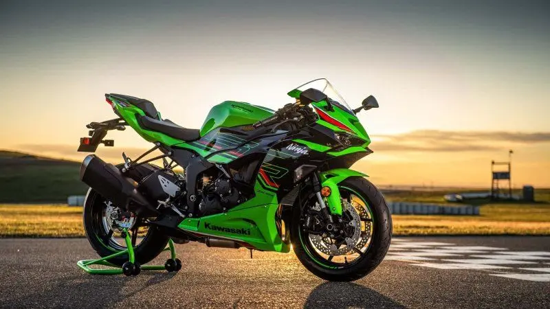 Kawasaki Ninja ZX-6R 17