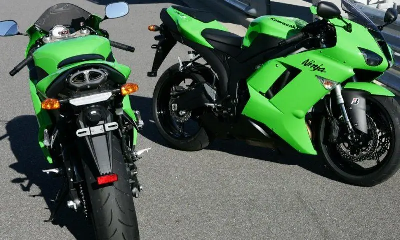 Kawasaki Ninja ZX-6R 29