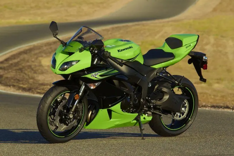 Kawasaki Ninja ZX-6R 31