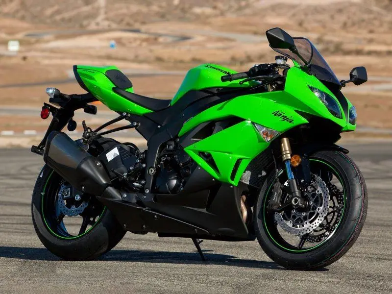 Kawasaki Ninja ZX-6R 32