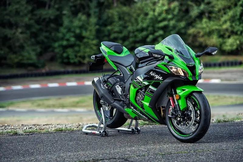 Kawasaki Ninja ZX10-R 17