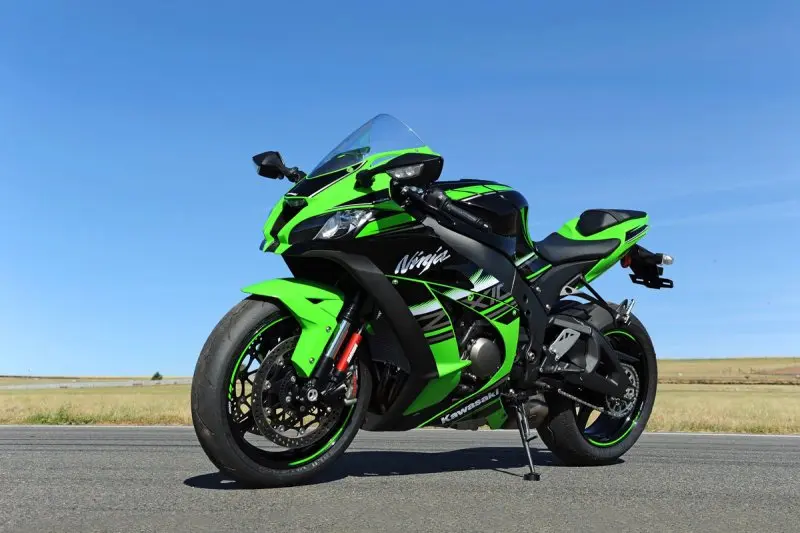 Kawasaki Ninja ZX10-R 19