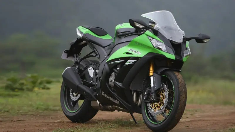 Kawasaki Ninja ZX10-R 27