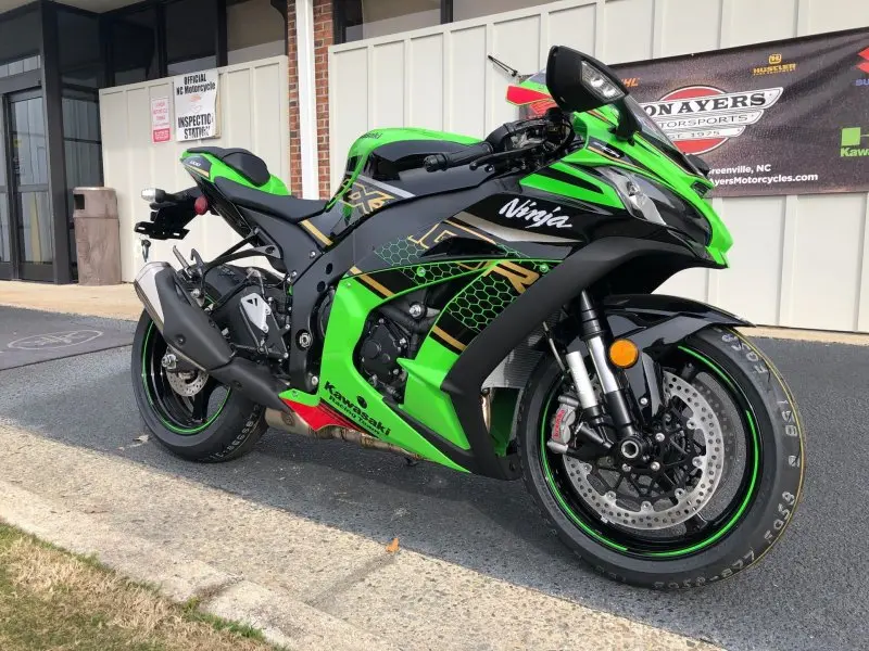 Kawasaki Ninja ZX10-R 6