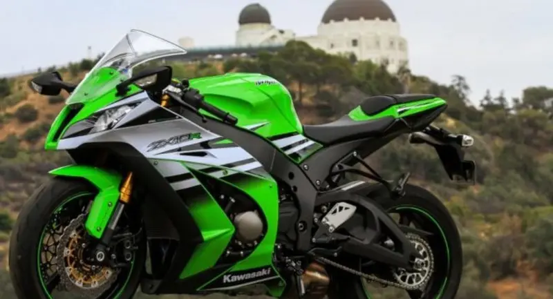 Kawasaki Ninja ZX10-R 42