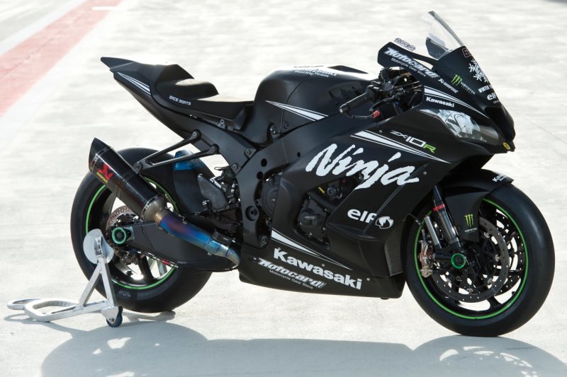 Kawasaki Ninja ZX10-R 9