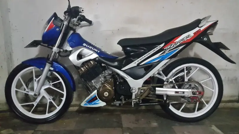 Ảnh xe máy Raider R150 độc đáo nhất 18