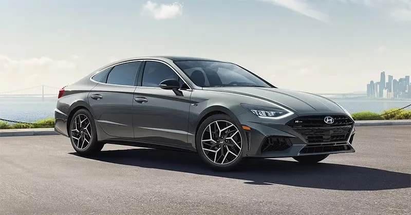 Thiết kế ngoại thất sang trọng của xe Hyundai Sonata 22