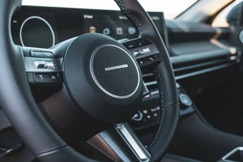 Ngắm nhìn chi tiết nội thất của dòng xe Hyundai Sonata 9