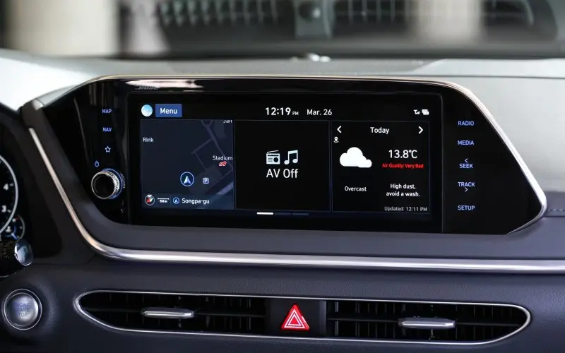 Ngắm nhìn chi tiết nội thất của dòng xe Hyundai Sonata 18