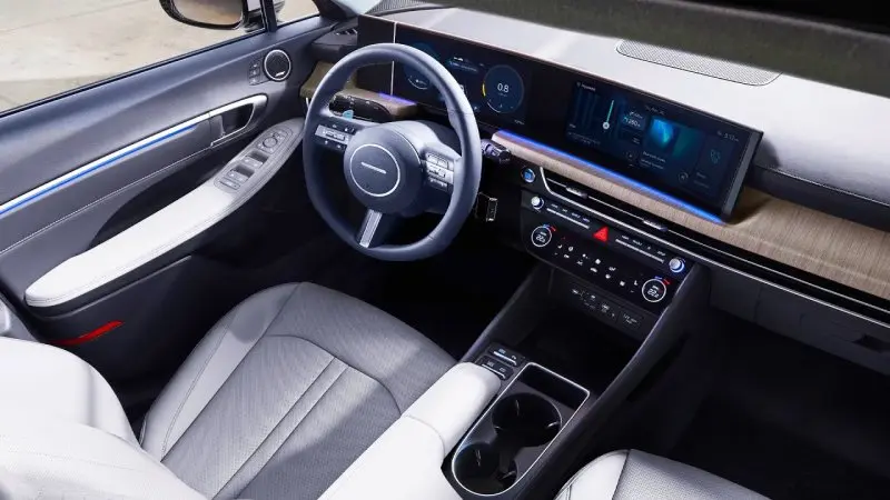 Ngắm nhìn chi tiết nội thất của dòng xe Hyundai Sonata 21