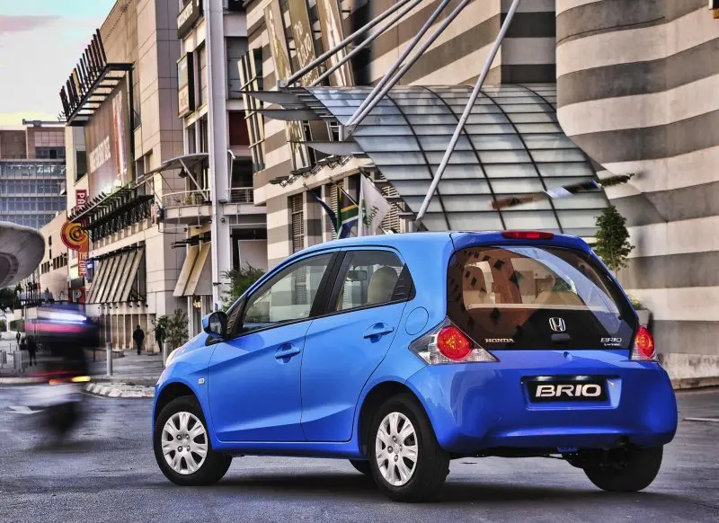 Hình ảnh chi tiết ngoại thất xe Honda Brio 32