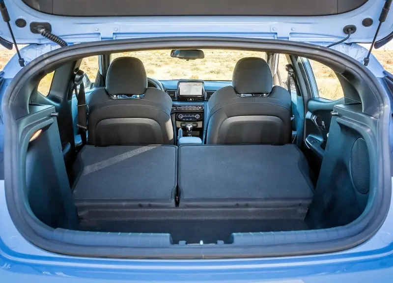 Thư viện hình ảnh xe Hyundai Veloster chất lượng 23