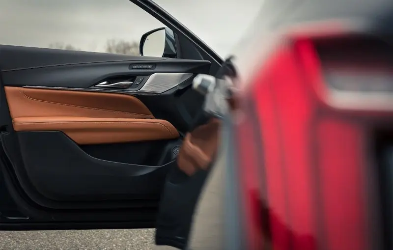 Bộ sưu tập ảnh xe Cadillac CT4-V từ mọi góc độ 9