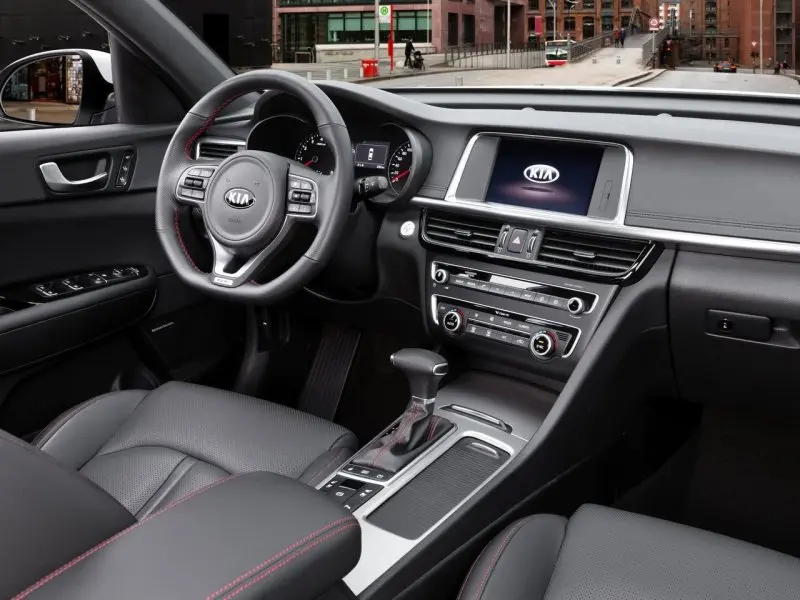 Nội thất xe Kia Optima cực chi tiết 12