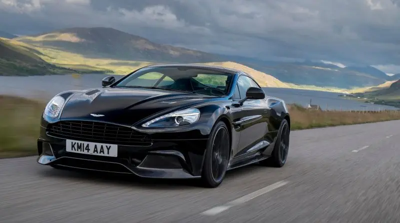 Hình ảnh xe Aston Martin Vanquish phong cách 28