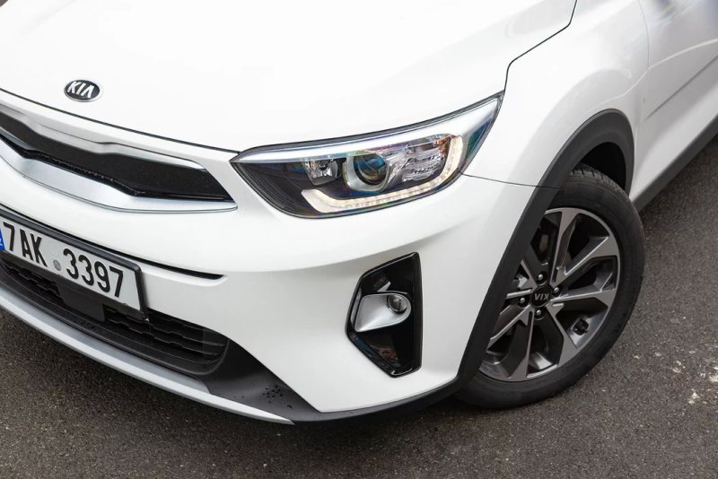 Tải ảnh xe Kia Stonic phiên bản mới nhất 12