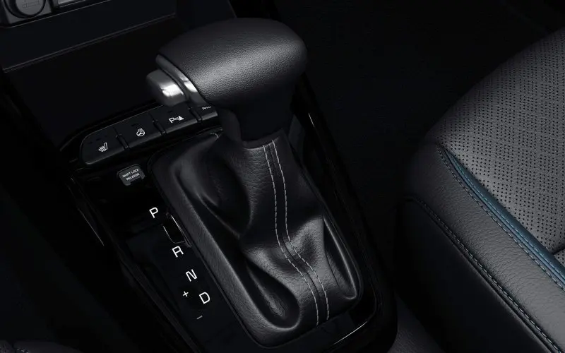 Ảnh xe Kia Stonic chi tiết từng góc cạnh 2