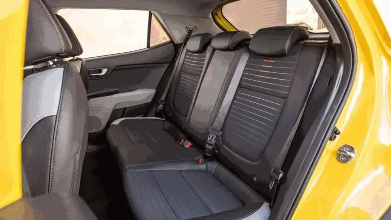 Ảnh xe Kia Stonic chi tiết từng góc cạnh 4