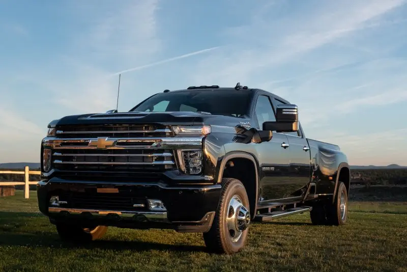 Hình ảnh xe Chevrolet Silverado dưới mọi góc độ 11