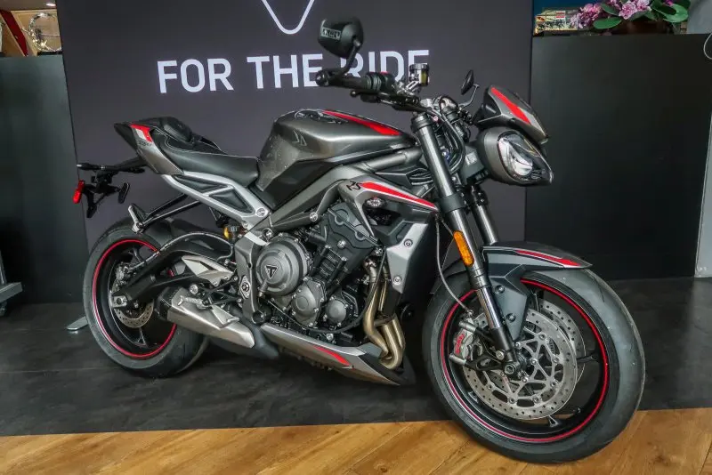 Ảnh xe Triumph Street Triple độc đáo 12