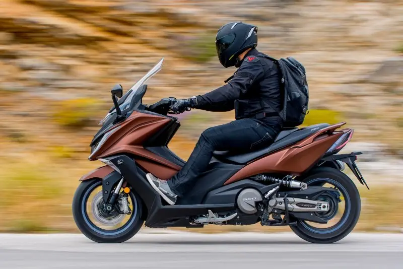 Kymco AK 550 4