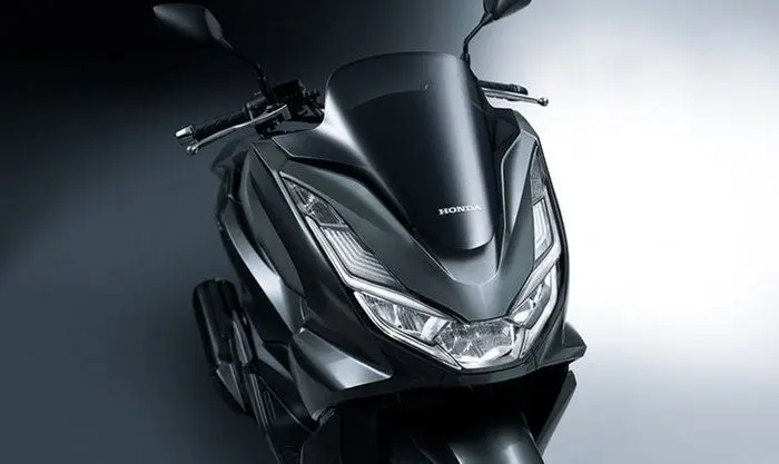 Honda PCX160 11