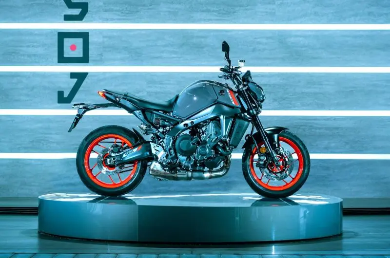 Ảnh xe máy Yamaha MT-09 ấn tượng 18