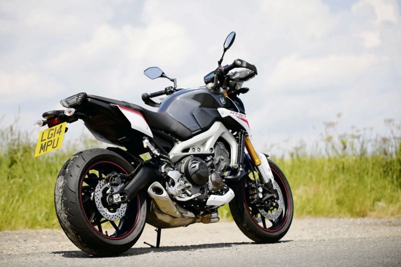 Ảnh xe máy Yamaha MT-09 ấn tượng 3