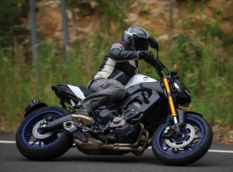 Ảnh xe máy Yamaha MT-09 ấn tượng 22