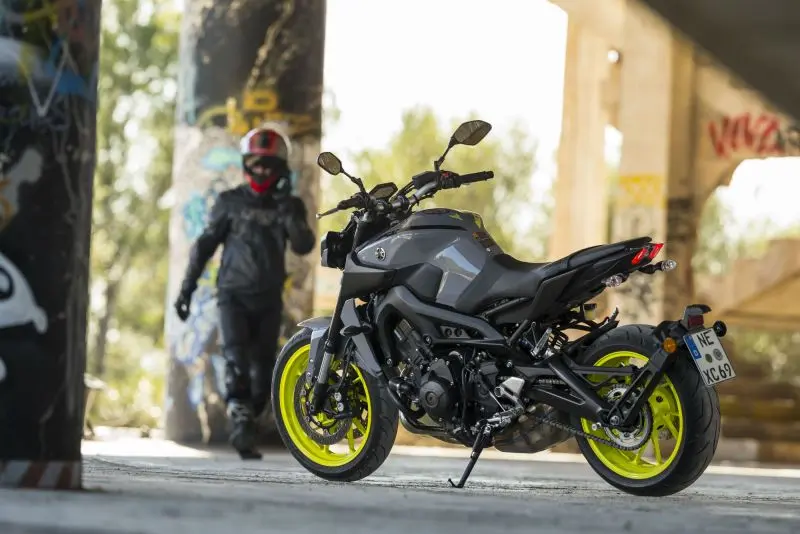 Ảnh xe máy Yamaha MT-09 ấn tượng 27