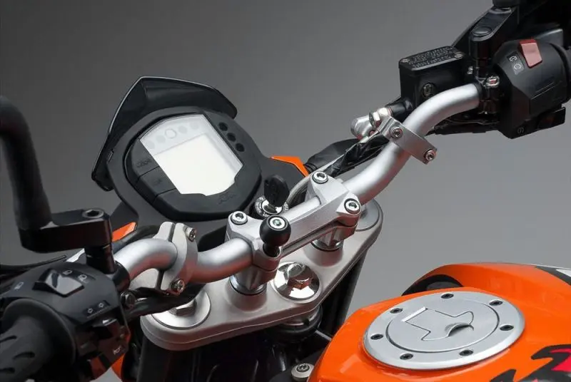 Ảnh chi tiết xe máy Yamaha MT-09 5