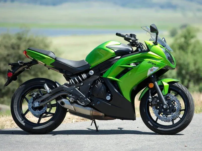 Kawasaki Ninja 650 16
