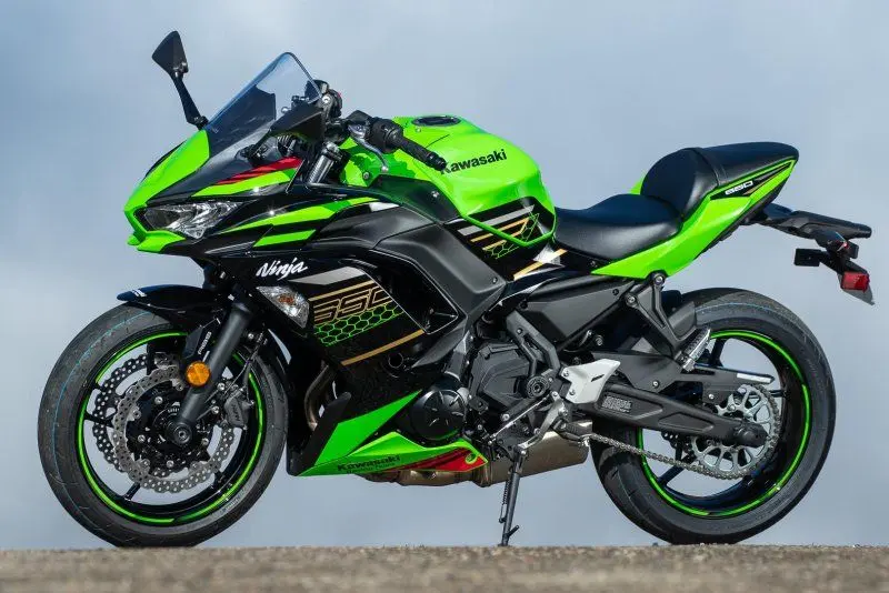 Kawasaki Ninja 650 8