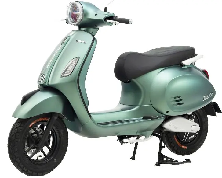 Đánh giá chi tiết Tesla Chic 1