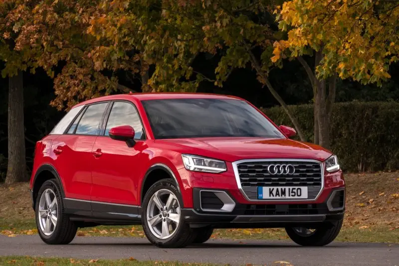 BST ảnh xe Audi Q2 chất lượng cao 14