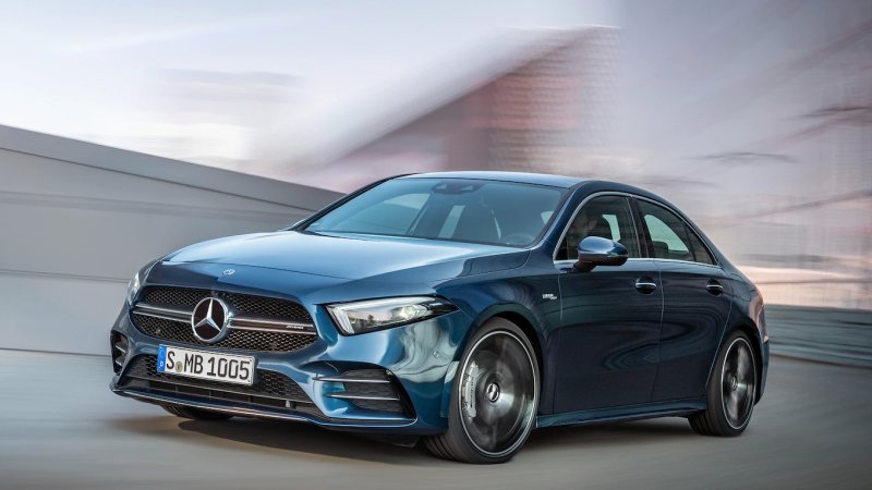 Hình ảnh Mercedes AMG A35 4Matic full HD 8