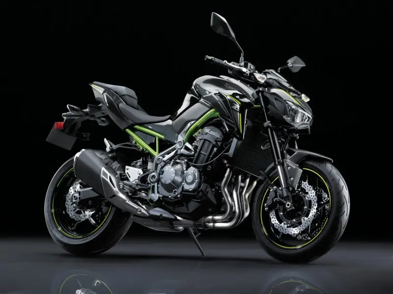 Kawasaki Z900 1