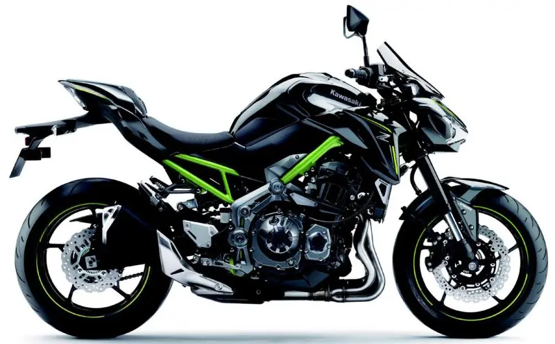 Kawasaki Z900 30