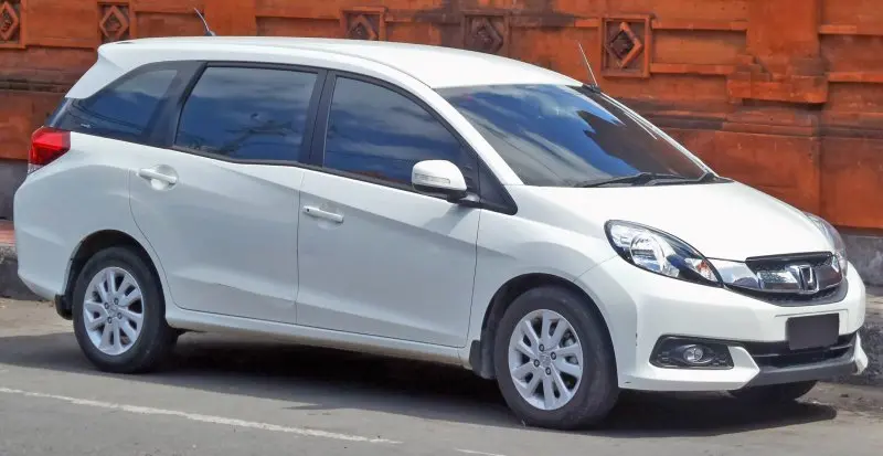 Hình ảnh xe Honda Mobilio sắc nét và đẹp mắt 12