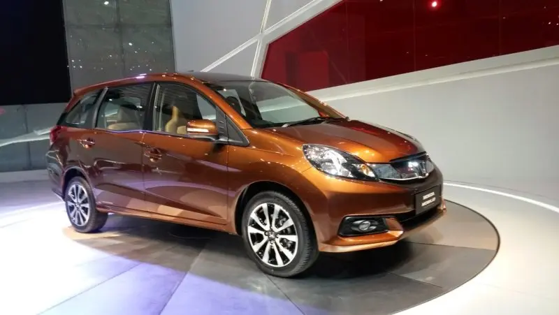 Hình ảnh xe Honda Mobilio sắc nét và đẹp mắt 14