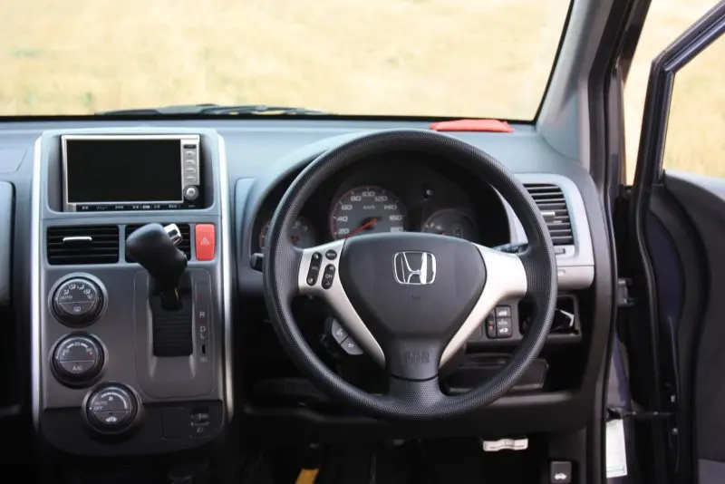 Tải ảnh xe Honda Mobilio chân thực nhất 1