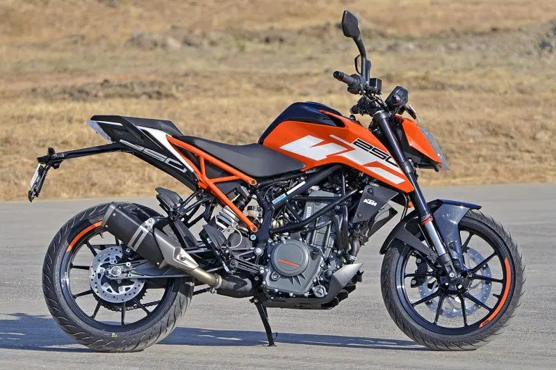 KTM RC 390 28