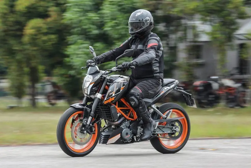 KTM RC 390 36