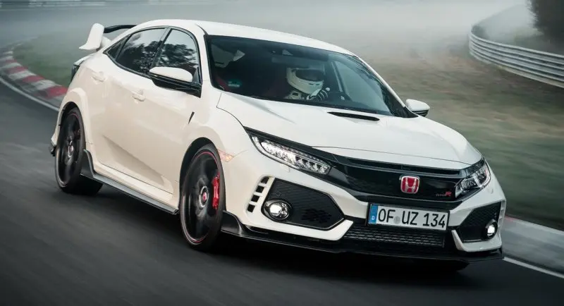 Hình ảnh xe Honda Civic Type R từ góc độ đẹp 29