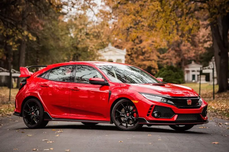 Hình ảnh xe Honda Civic Type R từ góc độ đẹp 30
